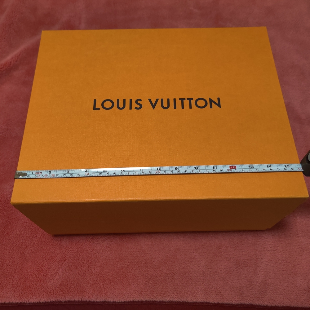 Louis Vuitton Orange Box - Picture 2 of 16